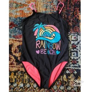 One-piece bathing suit